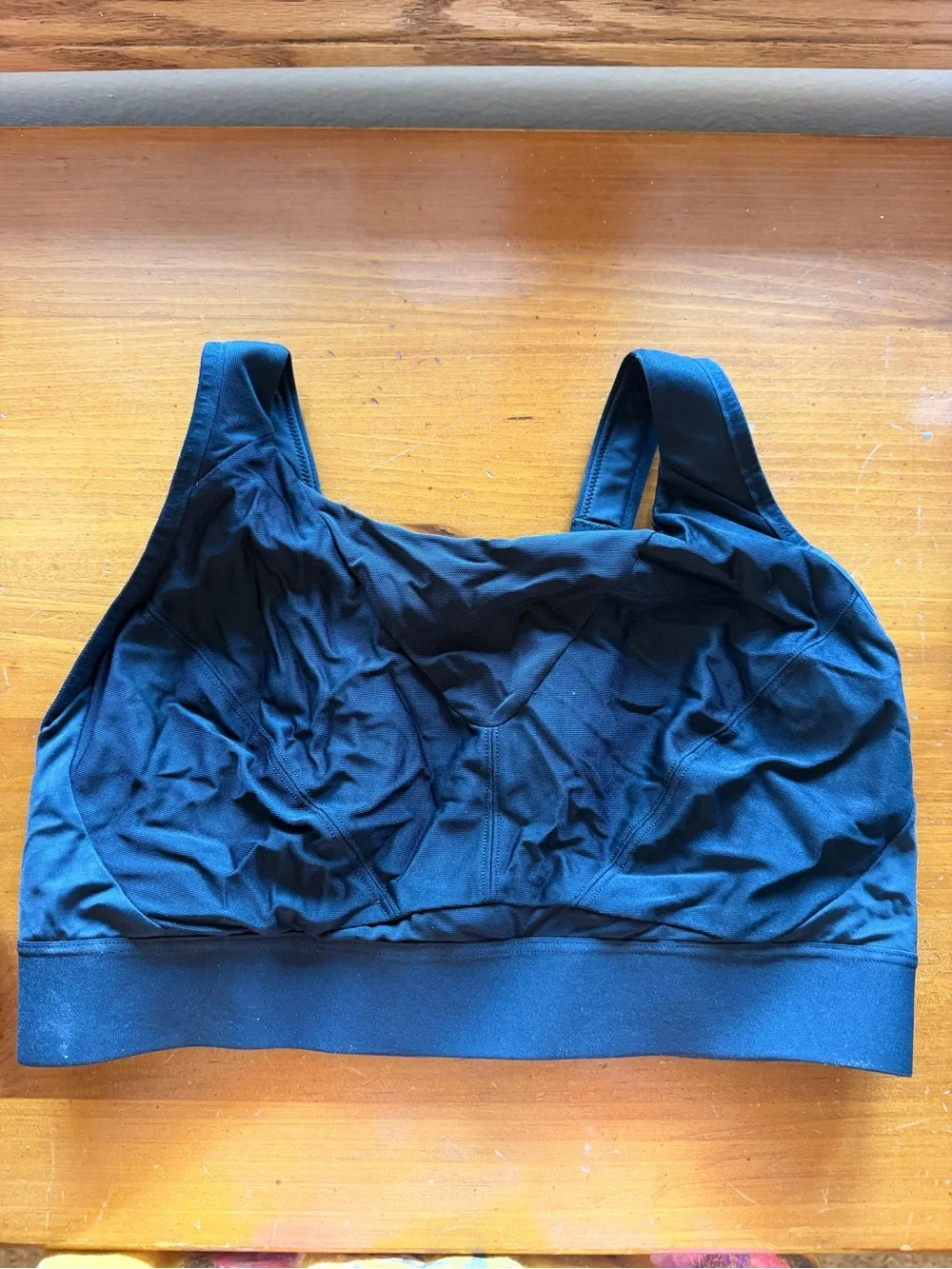 Athleta Black Wireless Sport Bra 36dd